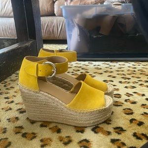 Marc fisher ltd yellow espradille wedges size 6.5 alida